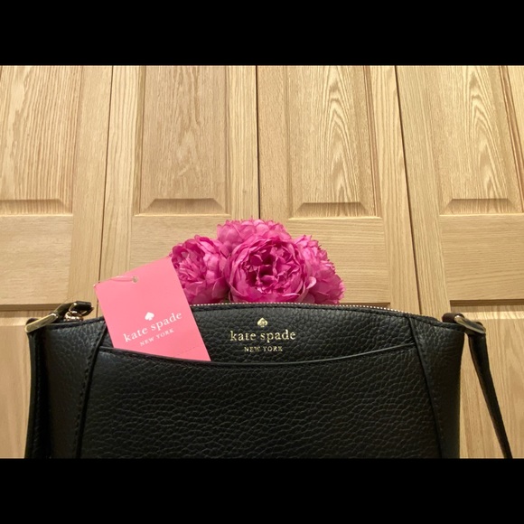 Kate Spade Crossbody Bag 🔥 NWT 🔥 - Picture 3 of 8